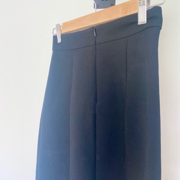 Zara Knee Length Pleated Front Skirt - Picture 5 of 8